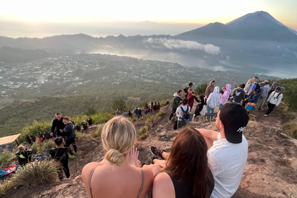 Mt. Agung Sunrise Trekking (1)